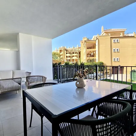 Sr Calanova Golf 2bdr With Private Garden * 말라가