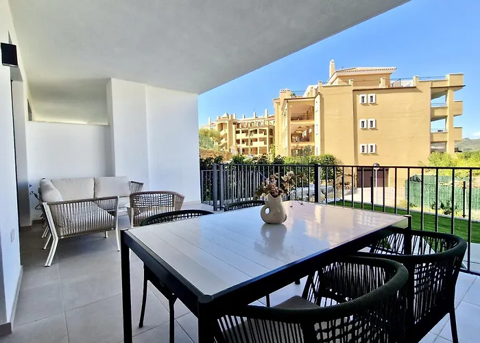 Sr Calanova Golf 2bdr With Private Garden * Μάλαγα